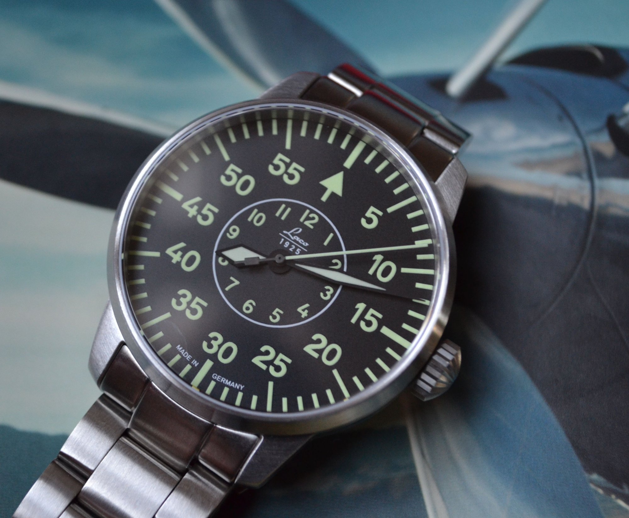 Montre de pilote de type B-Uhr avec cadran B-Muster, inspiree des montres d'observateur de la Luftwaffe