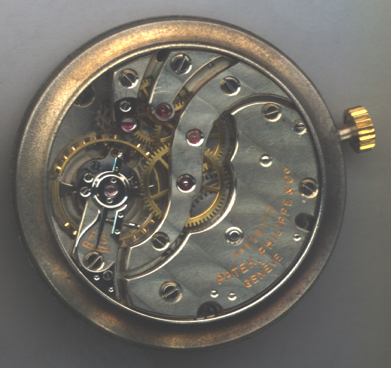 Mouvement de montre Patek Philippe avec finitions traditionnelles genevoises